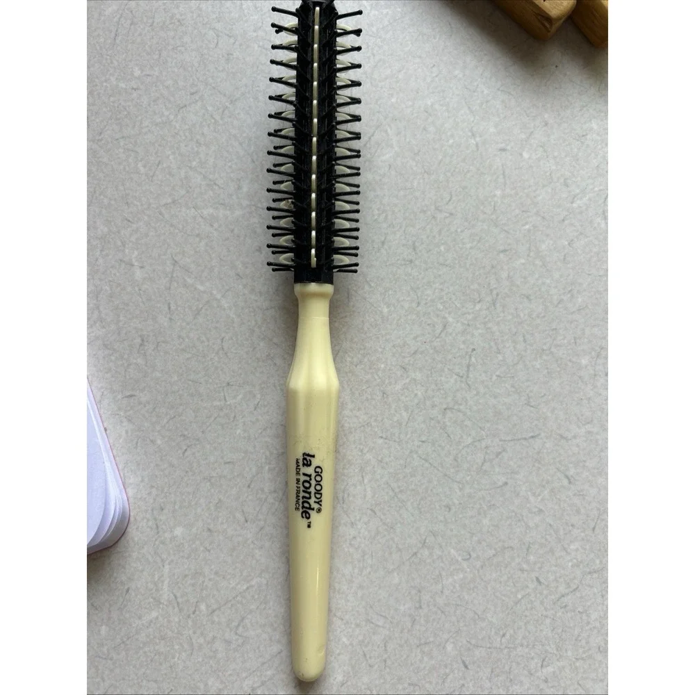 Vintage‎ Goody La Ronde (Made in France) round hairbrush